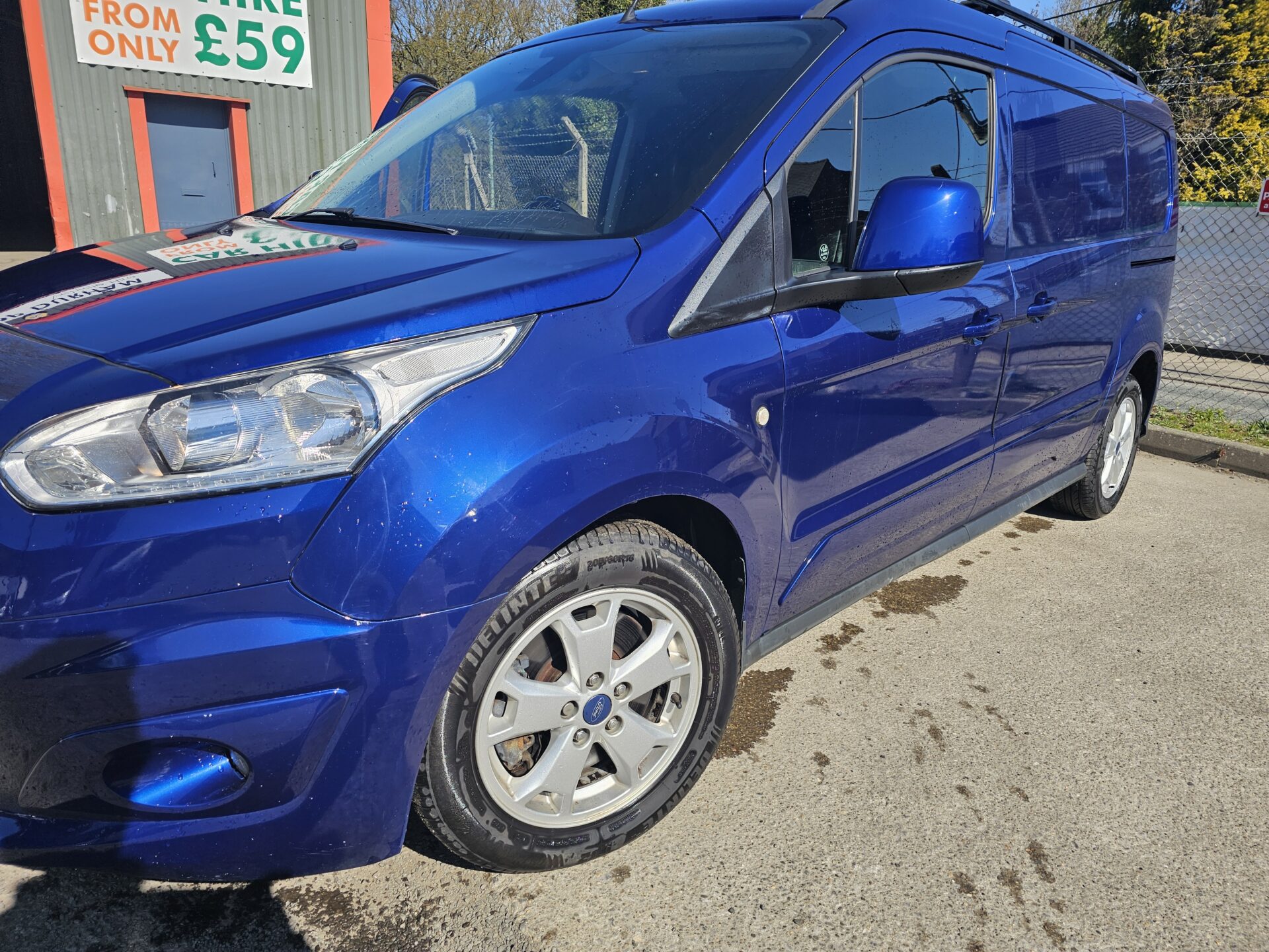 Ford Transit Connect Limited 1.5L 120BHP