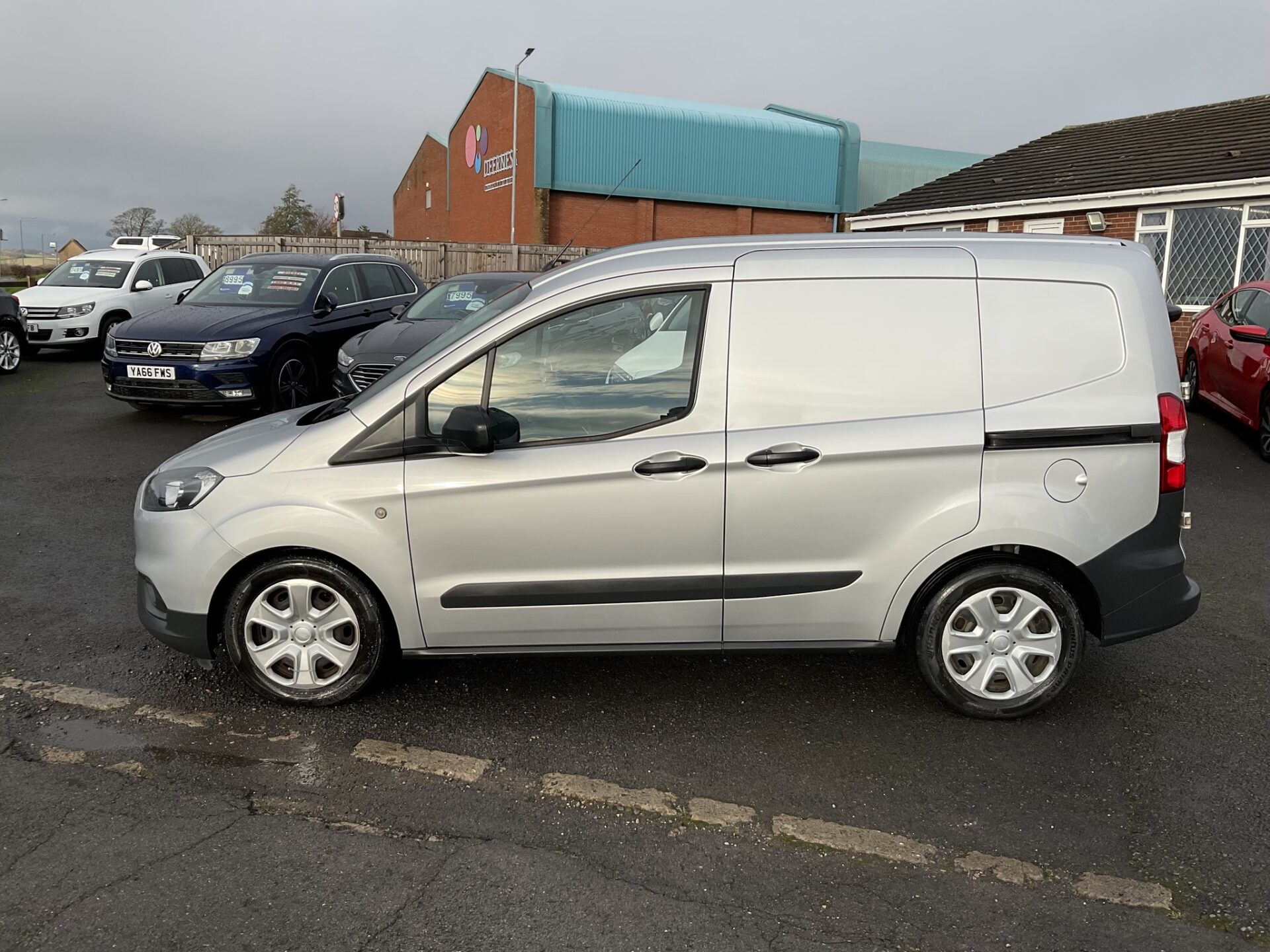 Ford Transit Courier Trend 1.5L 100BHP
