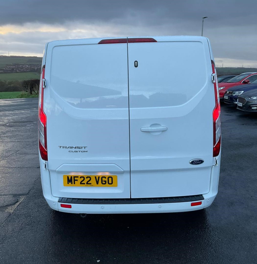 Ford Transit Custom Limited 300 130BHP